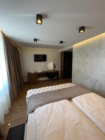 Hotel Palace San Valentino อูมัค ภายนอก รูปภาพ