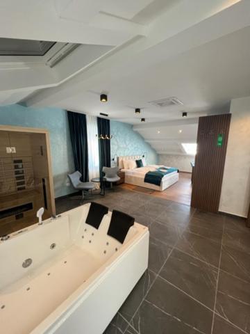 Hotel Palace San Valentino อูมัค ภายนอก รูปภาพ